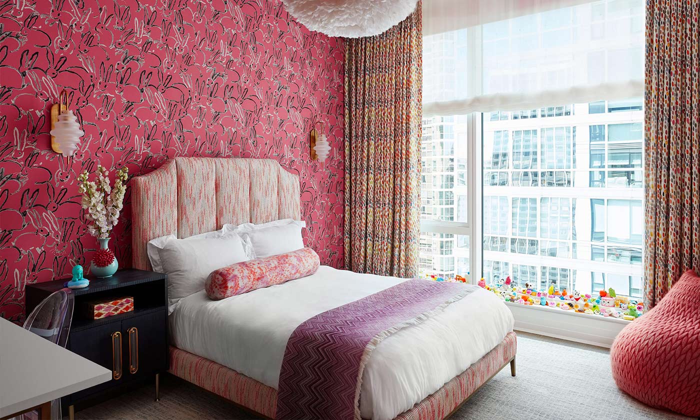 Soucie Horner - Magenta inspired bedroom